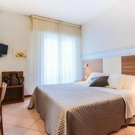 Ξενοδοχείο Aldebaran 3*